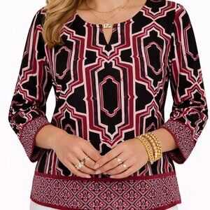 JM COLLECTIONS Printed Top w. Sparkly Gold Studs